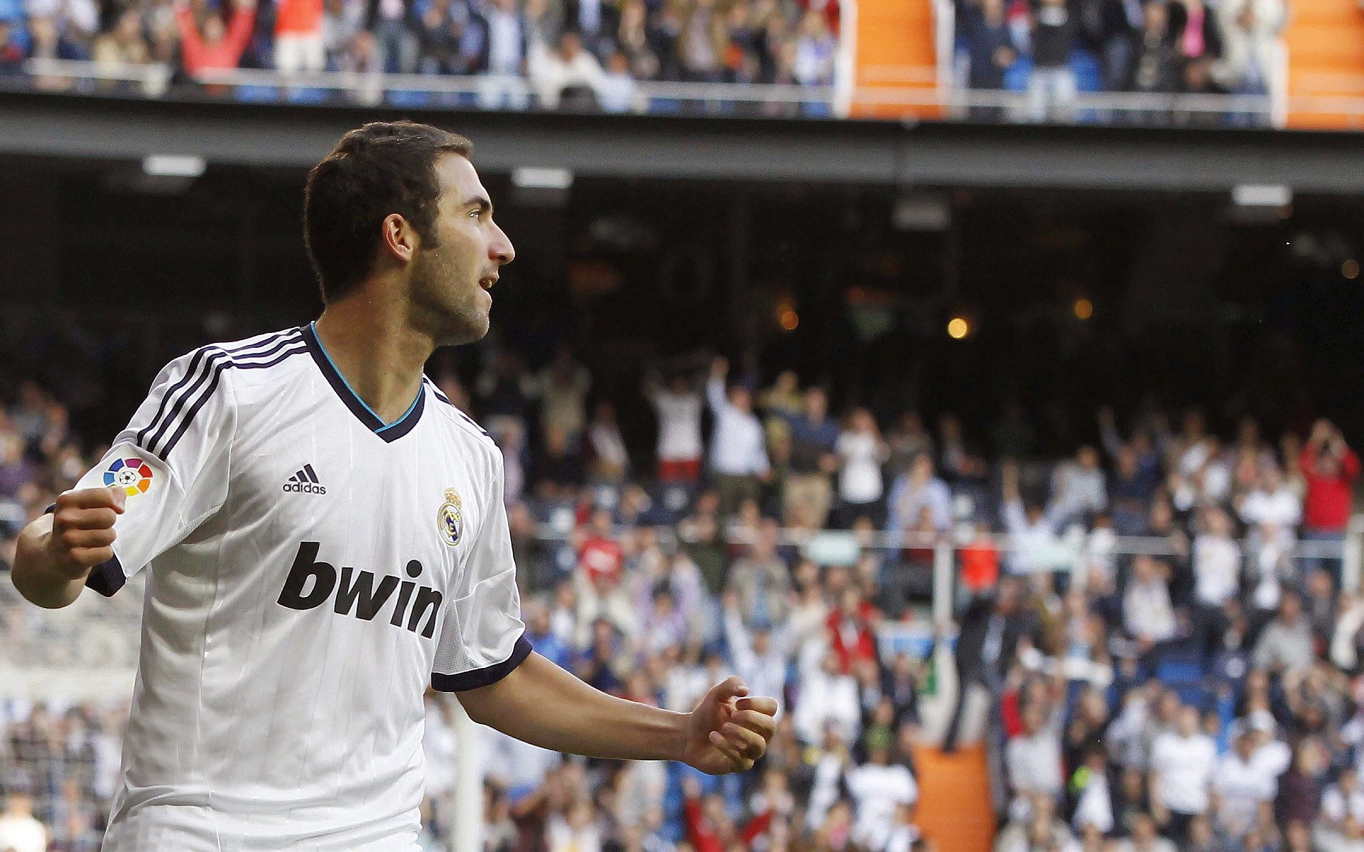 希腊特洛伊木马撕裂圣西罗，楚阿梅尼，那把刺穿米兰心脏的隐秘匕首