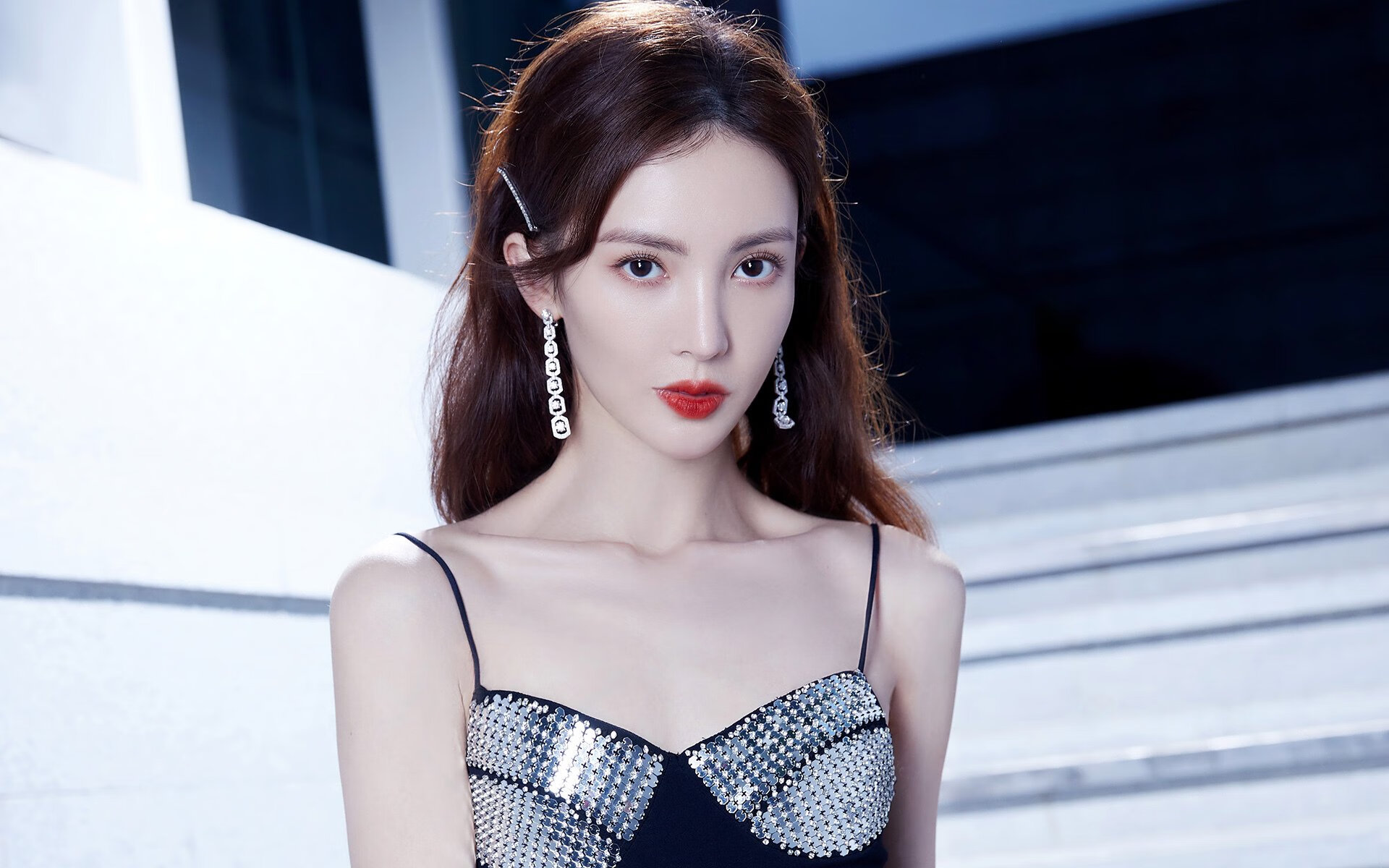 尼克斯主场狼嚎震天,武切维奇獠牙毕露,森林狼的意志绞杀战