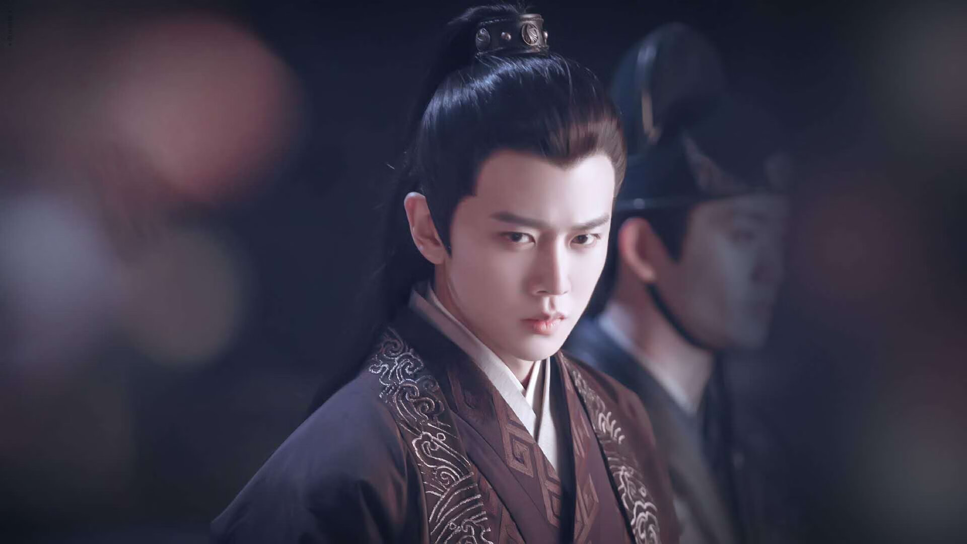 掌控全场，上海男篮力克新疆，莫兰特末节统治攻防成胜负手